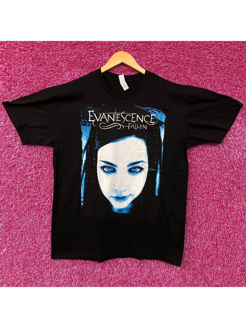 Evanescence Fallen Album Cover Alt-Rock Band T-Shirt Large